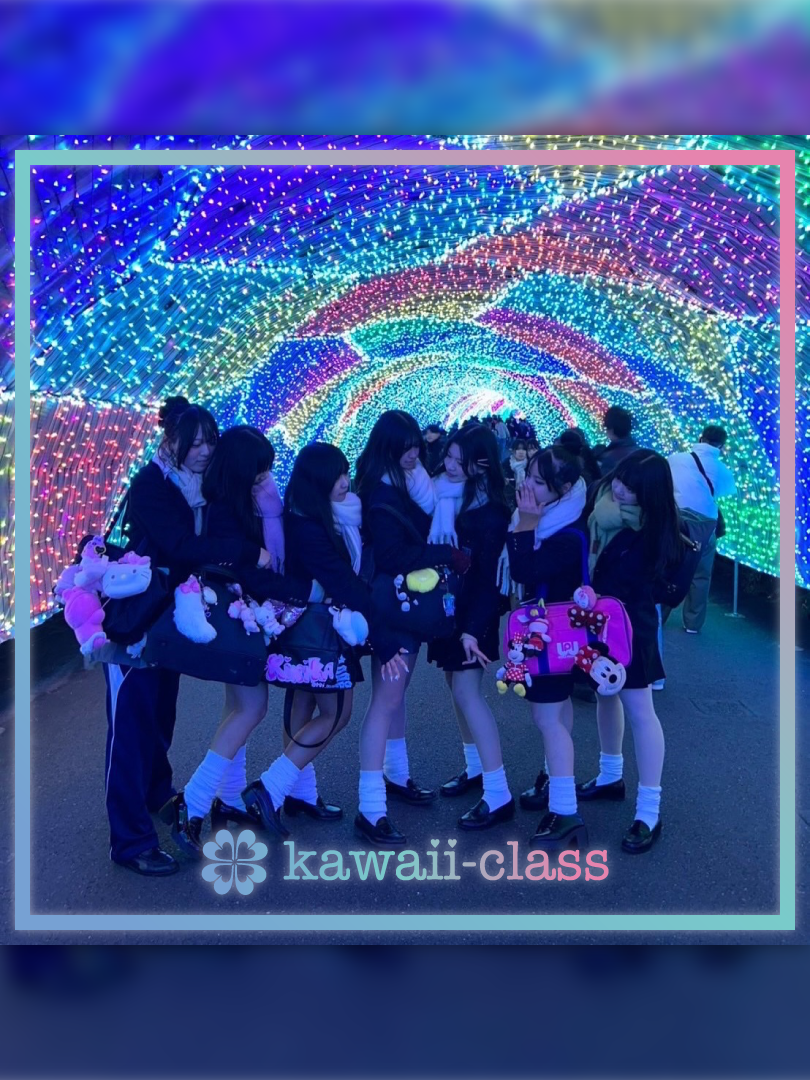 @navi_1p instagram post. かわいいJKの素敵な投稿を紹介
